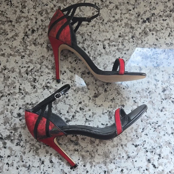 Charles David Black and Red Strappy Heels - Picture 3 of 9